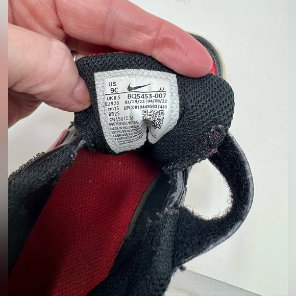 Nike Kids Court Borough Black and Red Sneakers - Picture 6 of 6